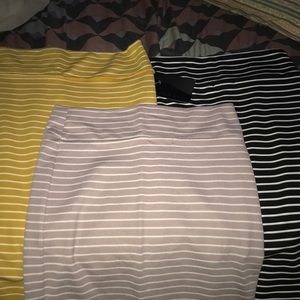 Im selling 3 skirts for the price of one